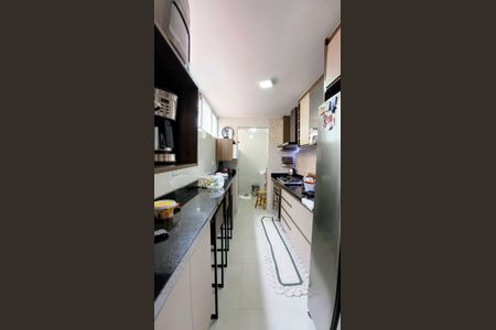 6_photo/94dce2fd61.ebc03a9c4faefc42-ATLAS-8b090118-6e8e-4ddc-9e8d-68e026f2be74.jpg de apartamento à venda com 3 quartos, 77m² em Fazendinha, Curitiba