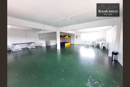 5_photo/94dce2fdab.2d220c5e09cf5da8-ATLAS-4fc48bdd-bea2-4762-9945-4949d73b83bc.jpg de apartamento à venda com 3 quartos, 54m² em Fazendinha, Curitiba