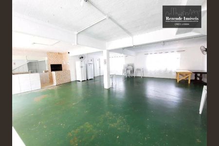 10_photo/94dce2fdab.2d220c5e09cf5da8-ATLAS-f6ba44aa-c4a1-4d7b-bdb9-af43e546d5d5.jpg de apartamento à venda com 3 quartos, 54m² em Fazendinha, Curitiba