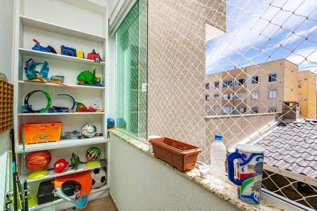 9_photo/94dce2fdb7.577d6c233287952d-ATLAS-611e2318-e260-4d25-8e88-4751e100f39c.jpg de casa à venda com 3 quartos, 229m² em Fazendinha, Curitiba