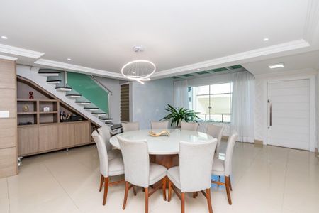 9_photo/94dce2fdb7.90de77f4d2423710-ATLAS-557999b0-57eb-49ce-a2e0-1c5183261ccb.jpg de casa à venda com 3 quartos, 229m² em Fazendinha, Curitiba