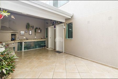 5_photo/94dce2fdb7.90de77f4d2423710-ATLAS-9480743c-619f-48ab-9a04-829a3bacd8a7.jpg de casa à venda com 3 quartos, 229m² em Fazendinha, Curitiba