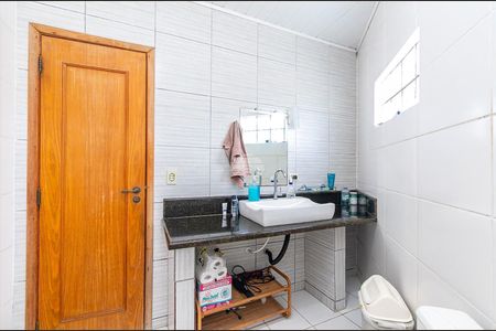 10_photo/94dce2fef1.e84d945a244a9b24-ATLAS-a6c6cc3d-78a2-45d1-9fff-3e2029b14aff.jpg de casa à venda com 2 quartos, 529m² em Campo Comprido, Curitiba