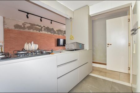 11_photo/94dce2fff1.24252790f67e3481-ATLAS-c8c1e4d8-273e-4686-a1dc-d52248b7cc24.jpg de apartamento à venda com 3 quartos, 56m² em Campo Comprido, Curitiba