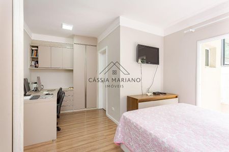 8_photo/94dce3003d.f279df7ab7105e24-ATLAS-2f8c3a1c-4bb0-46b2-aa04-6acb9bda822d.jpg de casa à venda com 3 quartos, 108m² em Campo Comprido, Curitiba