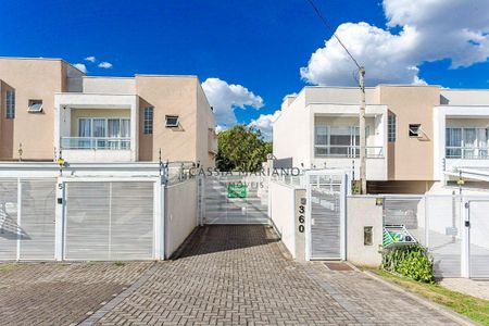 38_photo/94dce3003d.f279df7ab7105e24-ATLAS-71a59729-416f-4dda-8f53-4ae5cf416d1e.jpg de casa à venda com 3 quartos, 108m² em Campo Comprido, Curitiba