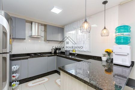 11_photo/94dce3003d.f279df7ab7105e24-ATLAS-8cf8ffb3-f517-4d38-b83f-42eec2b87849.jpg de casa à venda com 3 quartos, 108m² em Campo Comprido, Curitiba