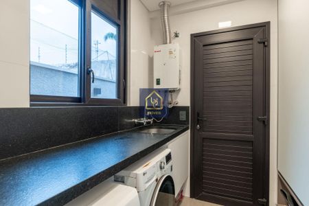 9_photo/94dce3016b.ef7c58586888ab74-ATLAS-c6523e6c-4e07-4ecc-a057-592055f7c8b8.jpg de casa de condomínio à venda com 4 quartos, 290m² em Fazendinha, Curitiba