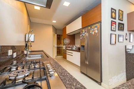 20_photo/94dce3016b.ef7c58586888ab74-ATLAS-e4bb5f79-3c8d-4610-b874-272b4f49f964.jpg de casa de condomínio à venda com 5 quartos, 330m² em Fazendinha, Curitiba