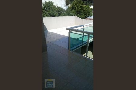 15_photo/94dce30359.d860d137df15aeab-ATLAS-7525c2b2-0b1b-4f5e-a79b-dfd286b3fb5e.jpg de casa à venda com 3 quartos, 320m² em Fazendinha, Curitiba