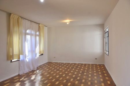 3_photo/94dce305fd.3679ba45c80b6010-ATLAS-f0280c5f-3f86-45c9-aef0-1e67d4e4e020.jpg de casa para alugar com 0 quarto, 170m² em Portão, Curitiba