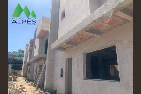 4_photo/94dce308a1.7d1d46be17a2a38f-ATLAS-ef5897cc-a2ef-49cc-b0d1-7cc21378fbdf.jpg de casa à venda com 3 quartos, 120m² em Portão, Curitiba