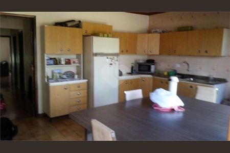 4_photo/94dce309dd.990d2fc8af084189-ATLAS-d5f1fa03-36c7-41dd-a9fb-4e88ec7a55bc.jpg de casa à venda com 3 quartos, 137m² em Portão, Curitiba