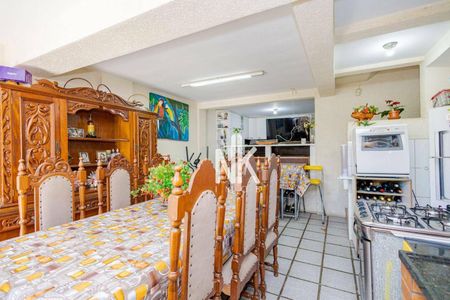 6_photo/94dce30a51.b23bd874a6f95fe1-ATLAS-484ba7f2-0e13-4bd7-8c96-a277e6550fa2.jpg de casa à venda com 3 quartos, 185m² em Santa Quiteria, Curitiba