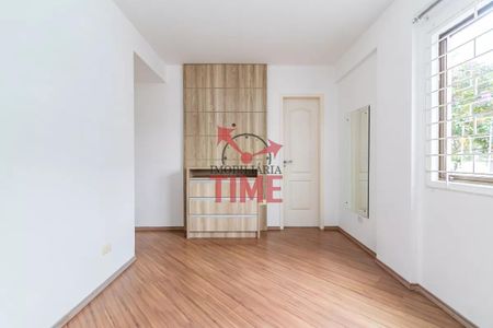 20_photo/94dce30ac5.bf41b9459dc47d47-ATLAS-8a4f7b4b-ef17-45e7-bf0d-5a77aee0ef81.jpg de apartamento para alugar com 2 quartos, 65m² em Santa Quiteria, Curitiba