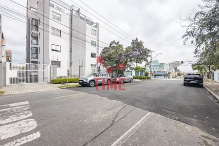 35_photo/94dce30ac5.bf41b9459dc47d47-ATLAS-be841ba2-706b-49ff-ba89-c1ad2f8cc125.jpg de apartamento para alugar com 2 quartos, 65m² em Santa Quiteria, Curitiba