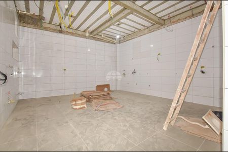18_photo/94dce30af7.98a2f1197ddc2320-ATLAS-8268b85e-7e51-4e93-a69d-29b23b98b21a.jpg de casa à venda com 3 quartos, 470m² em Santa Quiteria, Curitiba