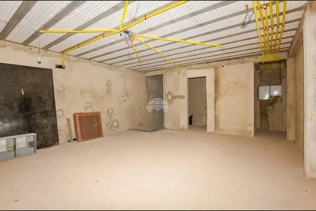 24_photo/94dce30af7.98a2f1197ddc2320-ATLAS-9f19022b-952f-4861-b6ad-dbd96d8088c7.jpg de casa à venda com 3 quartos, 470m² em Santa Quiteria, Curitiba