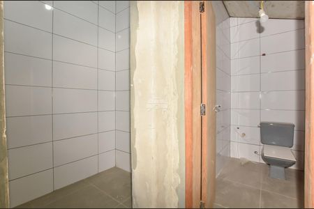 21_photo/94dce30af7.98a2f1197ddc2320-ATLAS-aa652585-05e6-4d79-97be-19d55308bfba.jpg de casa à venda com 3 quartos, 470m² em Santa Quiteria, Curitiba