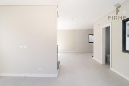 5_photo/94dce30b1b.089e4813b49d7d45-ATLAS-be17bde7-5b8e-4ea3-87d5-d1caf7a4040b.jpg de casa à venda com 3 quartos, 134m² em Santa Quiteria, Curitiba