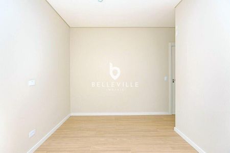 21_photo/94dce30b1b.3d763dc2e2fe5738-ATLAS-26fcb771-2426-4f87-9a45-3f9bebafa6d1.jpg de casa à venda com 3 quartos, 120m² em Santa Quiteria, Curitiba