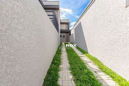 24_photo/94dce30b1b.cb2272fcfeb20142-ATLAS-b299f41b-4b68-4cb4-ad6d-dc6607d4d0be.jpg de casa à venda com 3 quartos, 130m² em Santa Quiteria, Curitiba