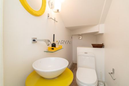 8_photo/94dce30b4b.3f8a424b798531c6-ATLAS-10d368ee-70de-4656-b290-8e0588da332c.jpg de casa à venda com 4 quartos, 290m² em Santa Quiteria, Curitiba