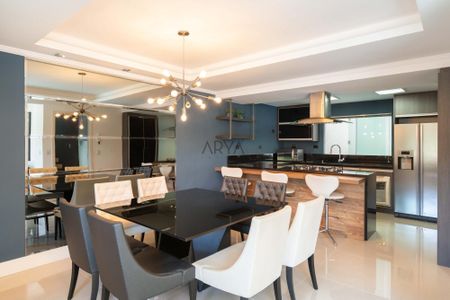 10_photo/94dce30b4b.3f8a424b798531c6-ATLAS-41b4aa00-d685-45c3-bbe1-1900981096b8.jpg de casa à venda com 4 quartos, 290m² em Santa Quiteria, Curitiba