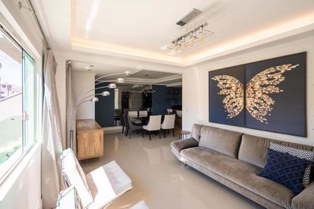 7_photo/94dce30b4b.3f8a424b798531c6-ATLAS-44231d34-40a4-462d-8ddc-33b6b345b8d0.jpg de casa à venda com 4 quartos, 290m² em Santa Quiteria, Curitiba