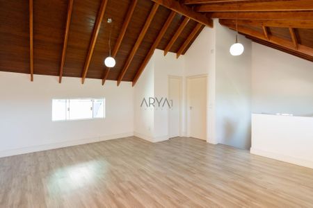 8_photo/94dce30b4b.3f8a424b798531c6-ATLAS-9ab65139-0b41-441e-8e75-996b30f4782d.jpg de casa à venda com 4 quartos, 290m² em Santa Quiteria, Curitiba