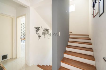 10_photo/94dce30b4b.3f8a424b798531c6-ATLAS-d1e7af46-01a0-46d1-9370-a8bdd0fffa7c.jpg de casa à venda com 4 quartos, 290m² em Santa Quiteria, Curitiba