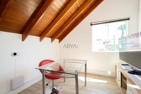 12_photo/94dce30b4b.3f8a424b798531c6-ATLAS-efbe004f-924d-4cd6-abb3-45a4fa0f238e.jpg de casa à venda com 4 quartos, 290m² em Santa Quiteria, Curitiba