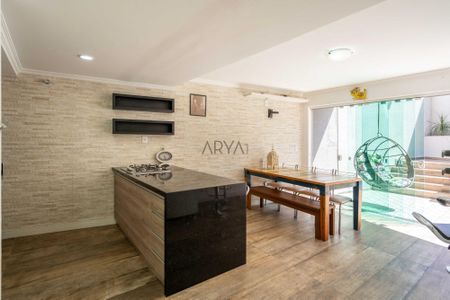 7_photo/94dce30b4b.3f8a424b798531c6-ATLAS-efe38904-b15e-41d8-896f-61c0cb4b82eb.jpg de casa à venda com 4 quartos, 290m² em Santa Quiteria, Curitiba