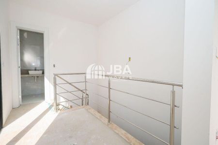 23_photo/94dce30b71.1da1a71dfbb370c4-ATLAS-86e3a362-d2ee-4a85-ae88-f1a076c93dcf.jpg de casa à venda com 0 quarto, 171m² em Santa Quiteria, Curitiba