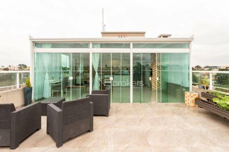 2_photo/94dce30be3.ebc03a9c4faefc42-ATLAS-168134b2-b3e3-41d8-86e0-c92d60cf11cb.jpg de apartamento à venda com 3 quartos, 181m² em Santa Quiteria, Curitiba