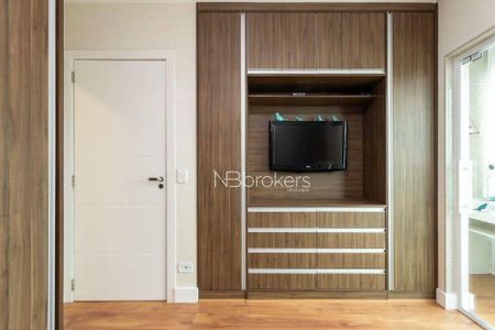 10_photo/94dce30be3.ebc03a9c4faefc42-ATLAS-3d12a69a-6bc7-464d-bd99-755a13d36cf7.jpg de apartamento à venda com 3 quartos, 181m² em Santa Quiteria, Curitiba