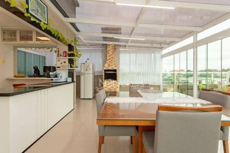 3_photo/94dce30be3.ebc03a9c4faefc42-ATLAS-b585db98-dee6-4b7a-b514-56fe76268ec8.jpg de apartamento à venda com 3 quartos, 181m² em Santa Quiteria, Curitiba