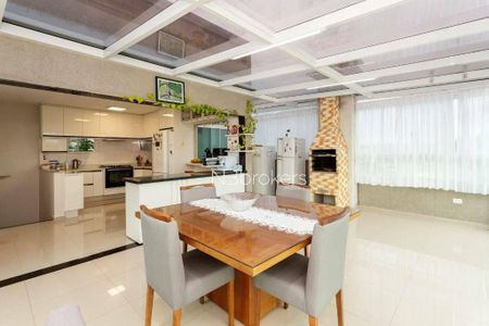 5_photo/94dce30be3.ebc03a9c4faefc42-ATLAS-cba50ad8-7d34-4da6-8e3b-3e0f7abc284b.jpg de apartamento à venda com 3 quartos, 181m² em Santa Quiteria, Curitiba