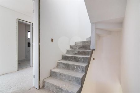 28_photo/94dce30c17.6d440bdeb8f21ac2-ATLAS-6a3cc933-9f2e-4cd0-a920-afdfd2e89401.jpg de casa à venda com 3 quartos, 132m² em Santa Quiteria, Curitiba