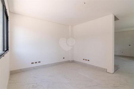 7_photo/94dce30c3d.082d6a5cfc08939d-ATLAS-2d46a1ab-424d-49de-a531-34e9b58f0f69.jpg de casa à venda com 3 quartos, 126m² em Santa Quiteria, Curitiba