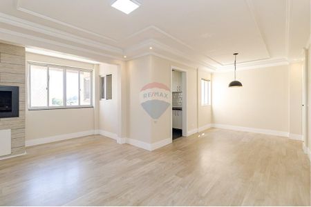 8_photo/94dce30cb3.5f7d65f11fd43700-ATLAS-55b95d55-c3ed-4fbe-8c3f-567bbb6d1d80.jpg de apartamento à venda com 3 quartos, 81m² em Portão, Curitiba