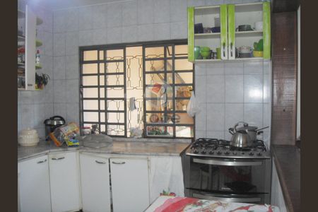 7_photo/94dce30e13.9d8fed69801cdea0-ATLAS-9af91e1f-c5f0-43a0-b7d3-cad455bf99f4.jpg de casa à venda com 7 quartos, 230m² em Portão, Curitiba