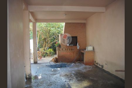 3_photo/94dce30e13.9d8fed69801cdea0-ATLAS-bd02531b-9f69-4f43-859f-5f36b8da84cf.jpg de casa à venda com 7 quartos, 230m² em Portão, Curitiba