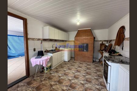 7_photo/94dce30e5d.c73b78bac5a2f3b6-ATLAS-384cdf78-6da7-495c-8ee4-b7fee4dbfd17.jpg de casa à venda com 3 quartos, 145m² em Portão, Curitiba