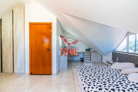 21_photo/94dce30ea7.4c6d51dd1f937a62-ATLAS-b6f6d8c5-d534-4e00-852f-9dc3d209a04f.jpg de casa para alugar com 3 quartos, 300m² em Portão, Curitiba