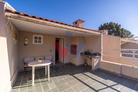 13_photo/94dce30ec3.f17d4b1c7f9cb62f-ATLAS-0e613221-e6f6-4a06-aec6-cae180f6364b.jpg de casa à venda com 3 quartos, 129m² em Portão, Curitiba