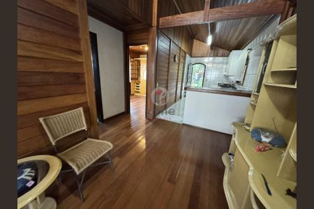 7_photo/94dce30ec5.bb8031bc67b82846-ATLAS-daf2b9ea-1d9b-4f54-8e9e-8ec182dc8352.jpg de casa à venda com 2 quartos, 103m² em Portão, Curitiba