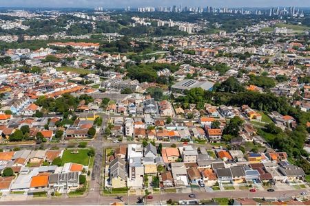 31_photo/94dce30ef1.508395daa8853870-ATLAS-d1d61bd8-e010-458e-baa9-508d2986859e.jpg de casa à venda com 3 quartos, 364m² em Portão, Curitiba