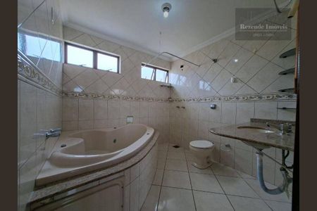 22_photo/94dce30f47.e55d5649294f0132-ATLAS-22838b0e-22fc-4a18-bd0b-7750e59a8aab.jpg de casa à venda com 3 quartos, 170m² em Portão, Curitiba