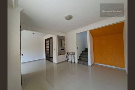 8_photo/94dce30f47.e55d5649294f0132-ATLAS-246a685b-d545-4d4c-91f3-deddb01ec7fc.jpg de casa à venda com 3 quartos, 170m² em Portão, Curitiba